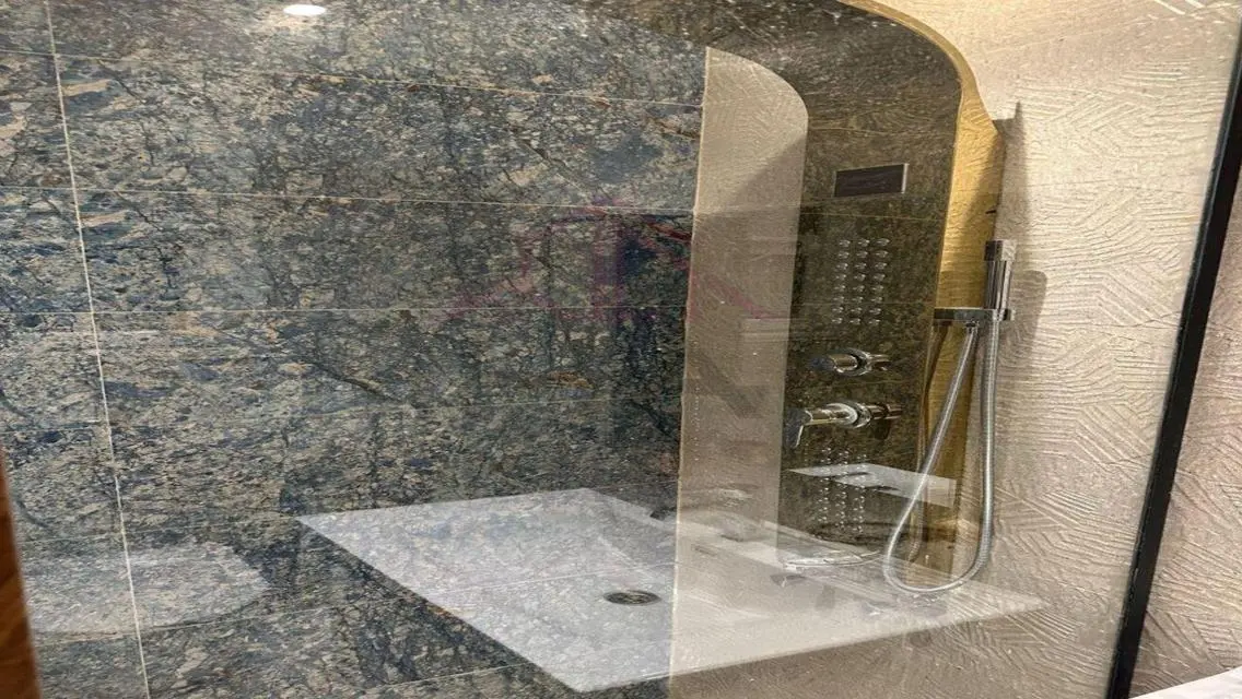 Apartment for rent, ultra super deluxe finishing
