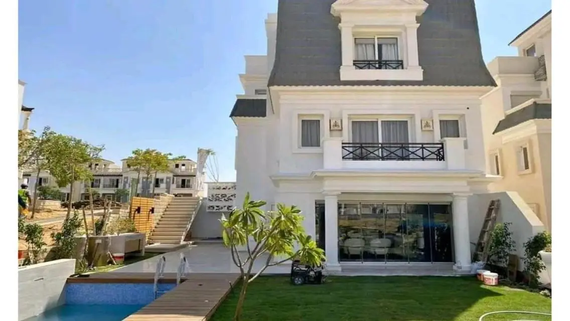 Luxury Villa for Sale with Private Pool and Garden