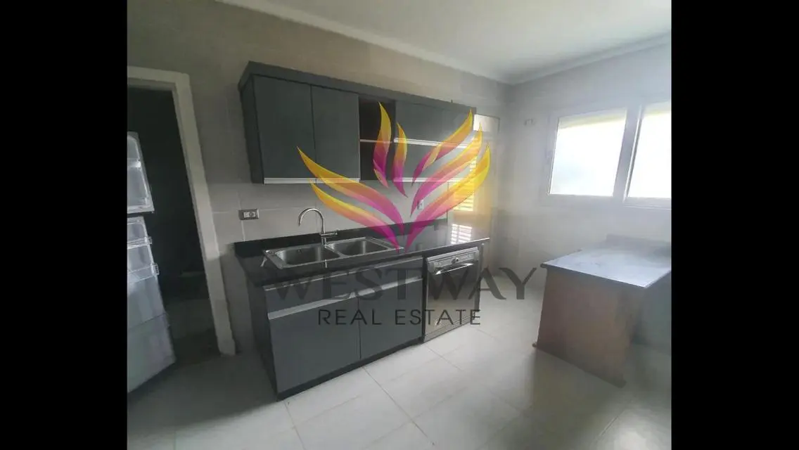 Ground floor apartment with garden in Palm Parks