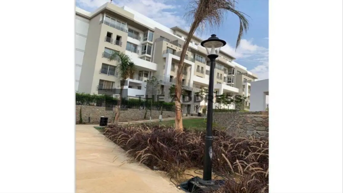 Fully finished apartment for sale in Hyde park