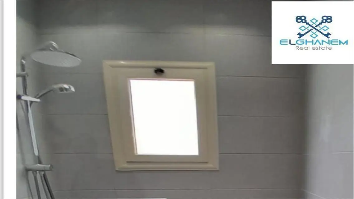 Townhouse Corner Super Lux finishing