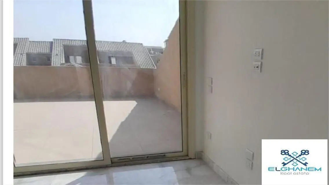 Townhouse Corner Super Lux finishing