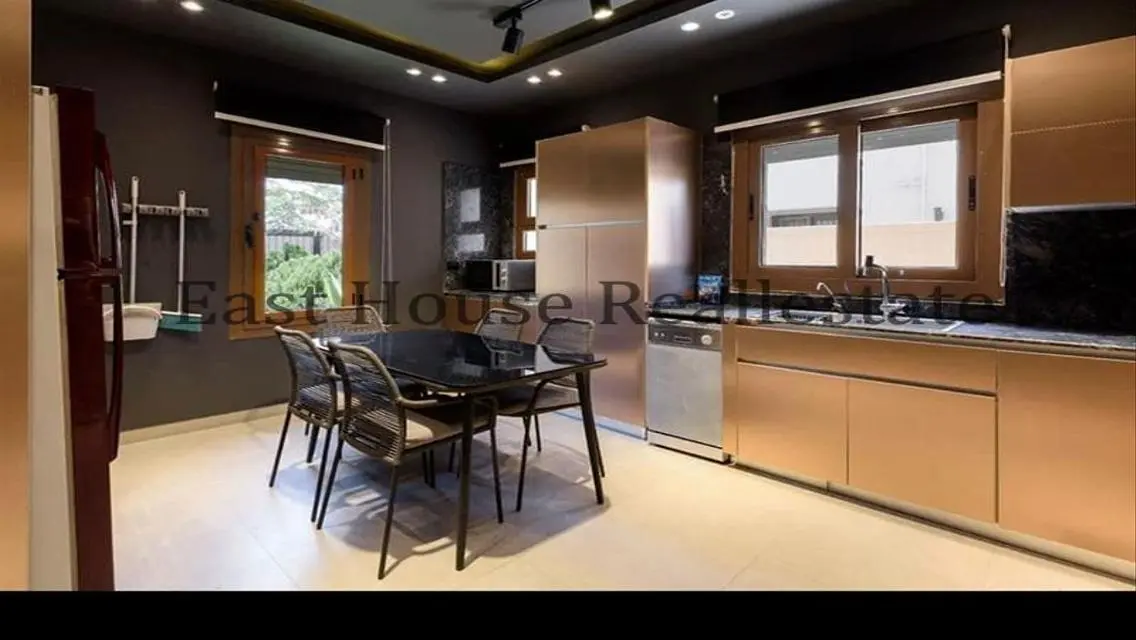 Twin house villa for rent furnished in Mivida
