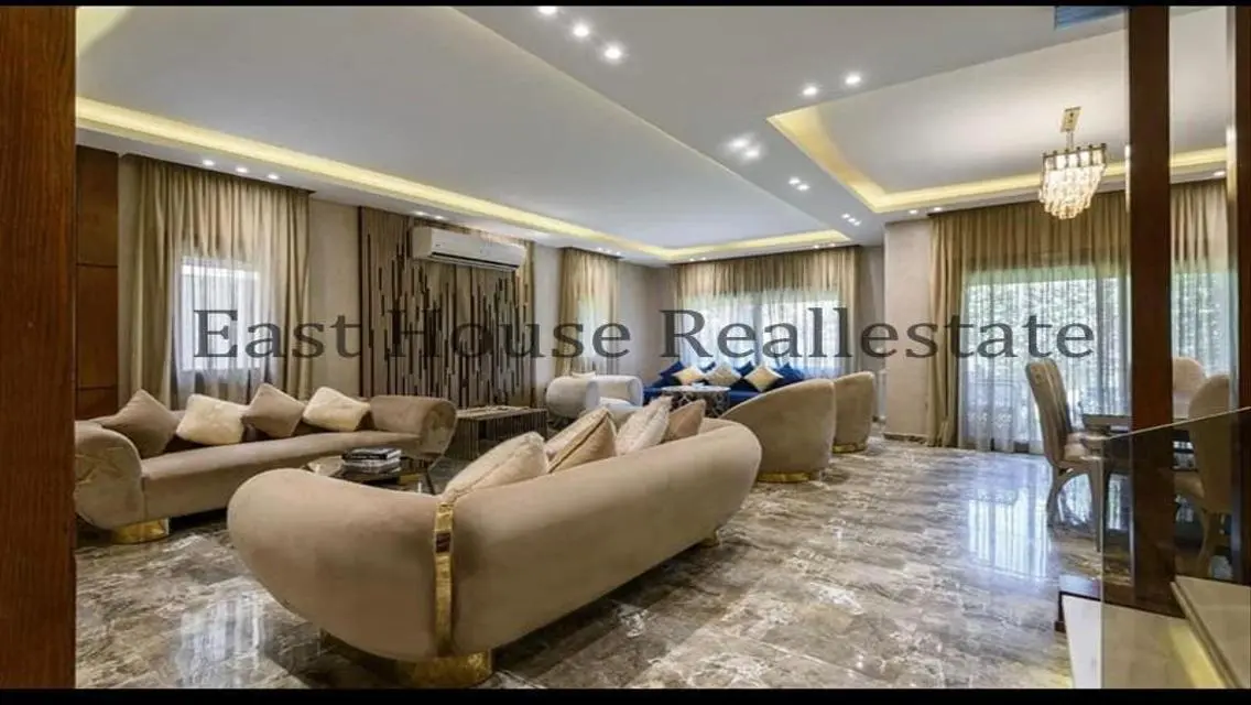 Twin house villa for rent furnished in Mivida