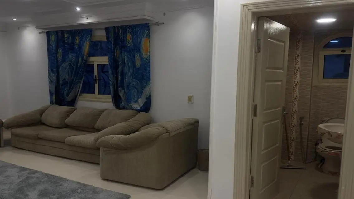 Furnished Apartment | Firsthand | Garden view 