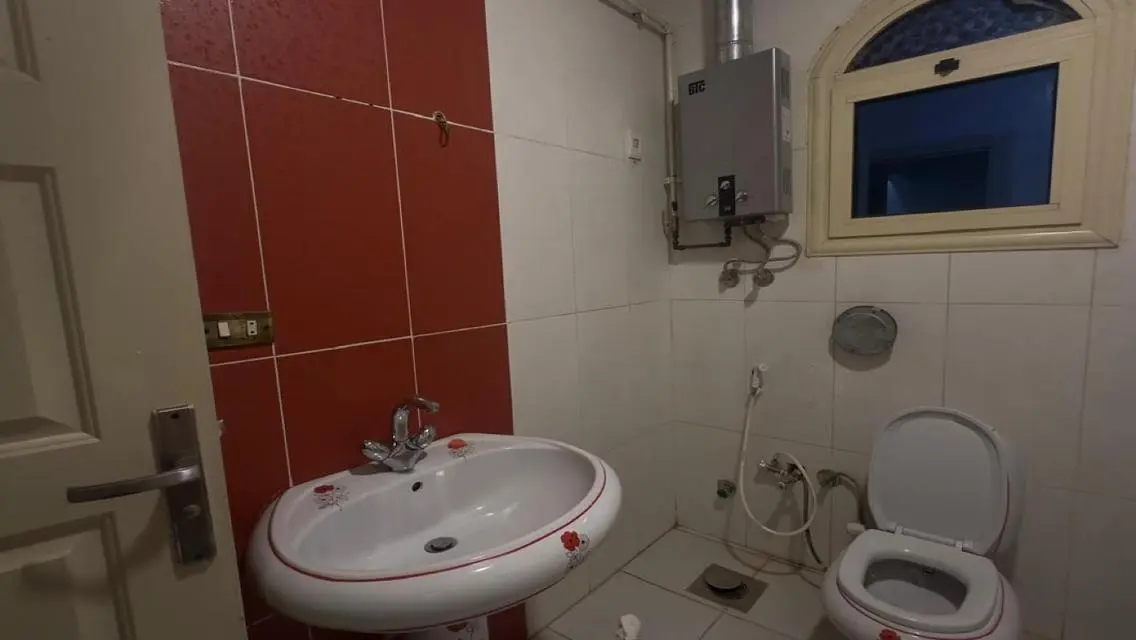 Furnished Apartment | Firsthand | Garden view 