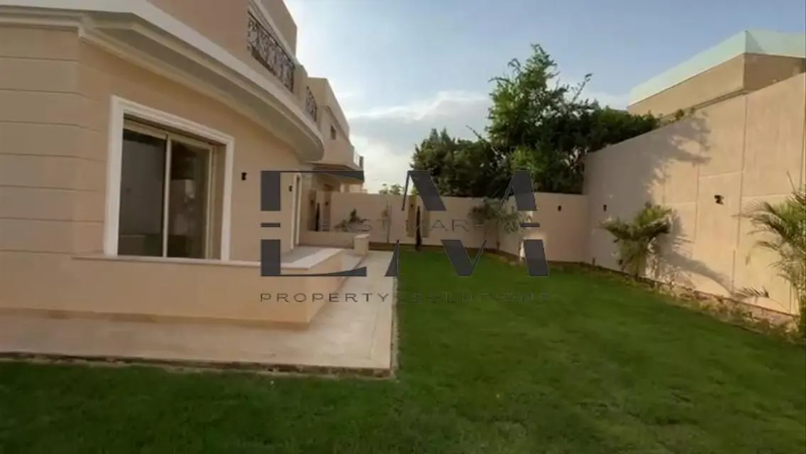 Villa for Rent in Maxim Country Club - New Cairo