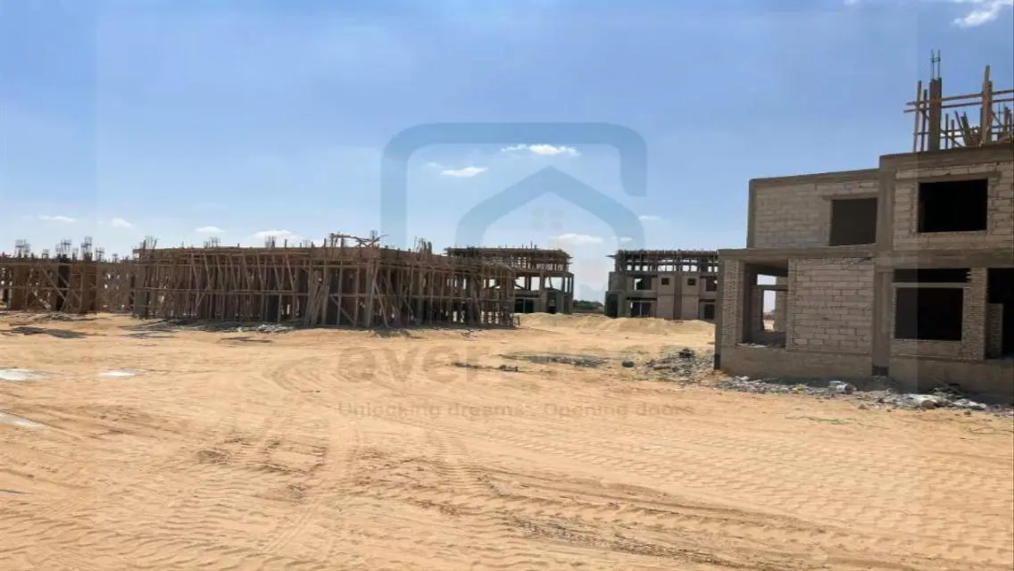 توين هاوس في نايا نيو زايد مقدم 5% تقسيط علي 9سنين