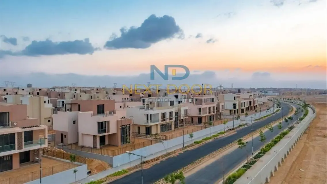 Apartment in Sodic East with Prime location