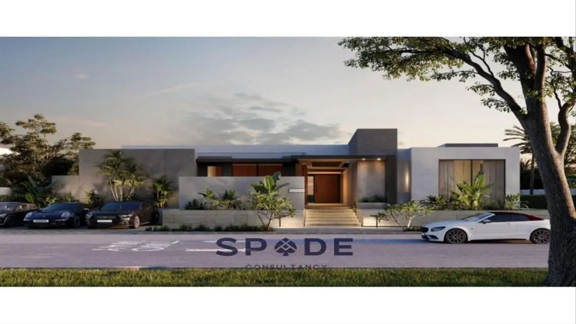 Golf villa very prime location overlooking golf