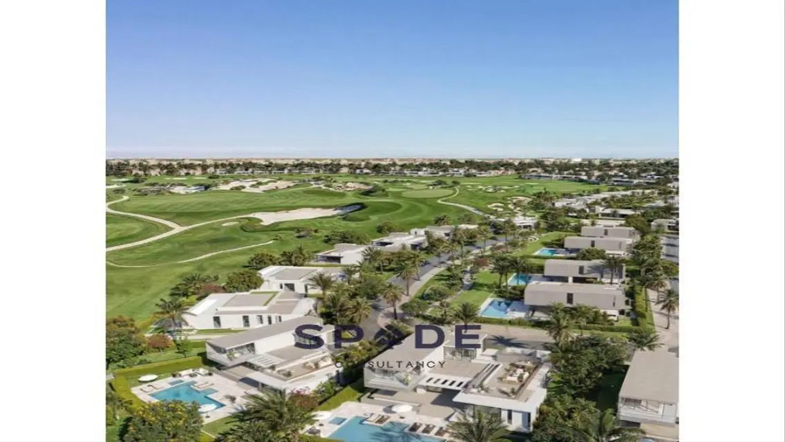 Golf villa very prime location overlooking golf