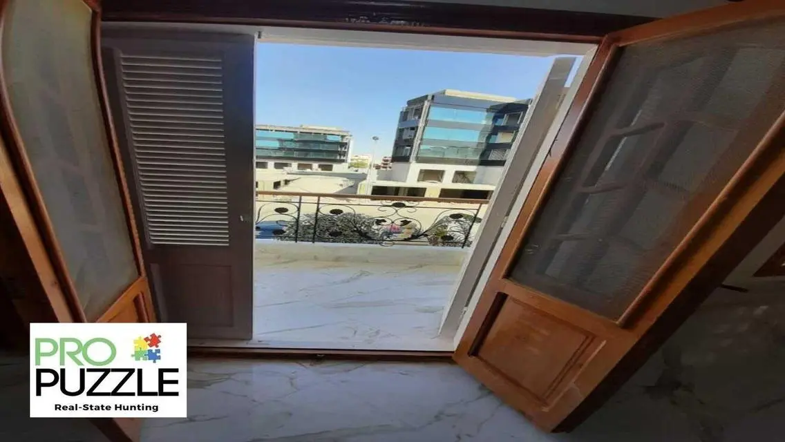 Apartment for rent El Banafseg villas