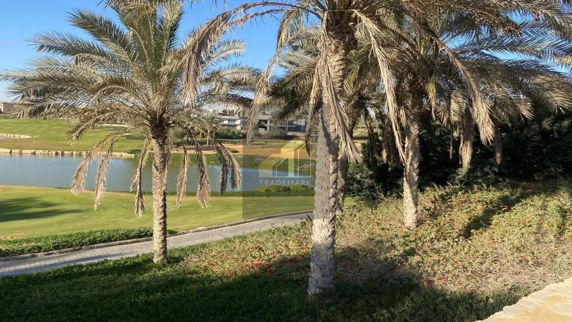 Stand Alone 1 Row Golf With Lowe Price In Khatamya