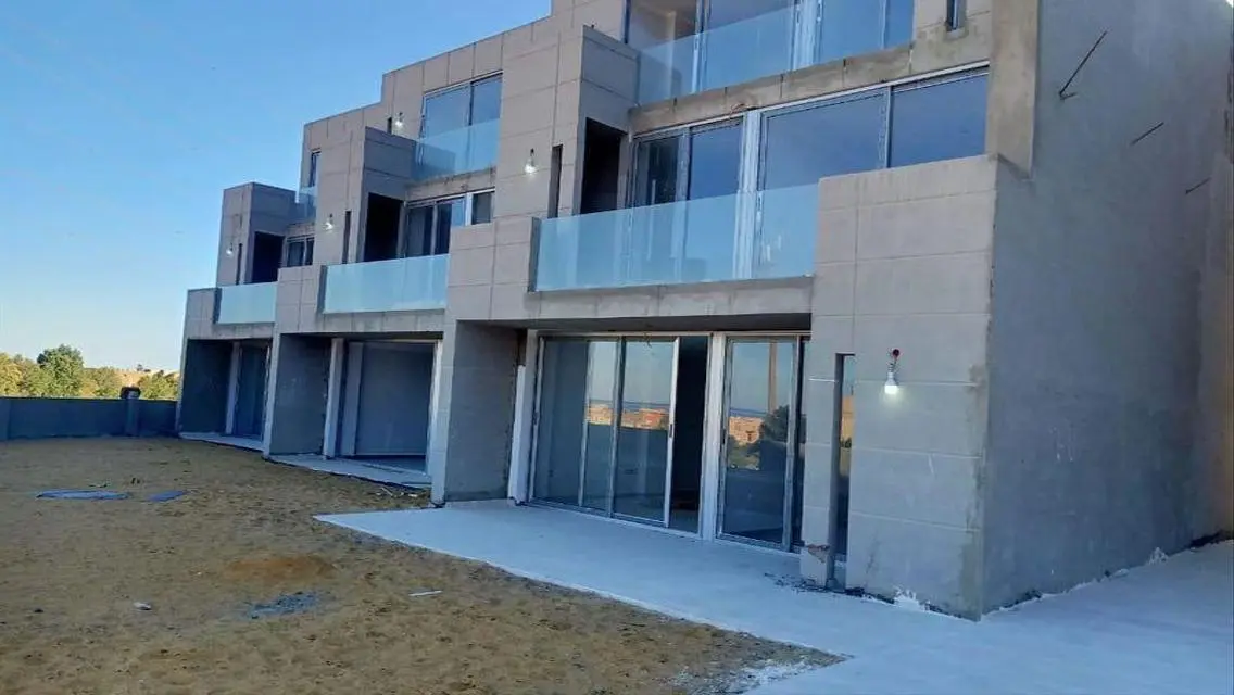 Ground Chalet With Sea View, Private Garden &amp; Pool