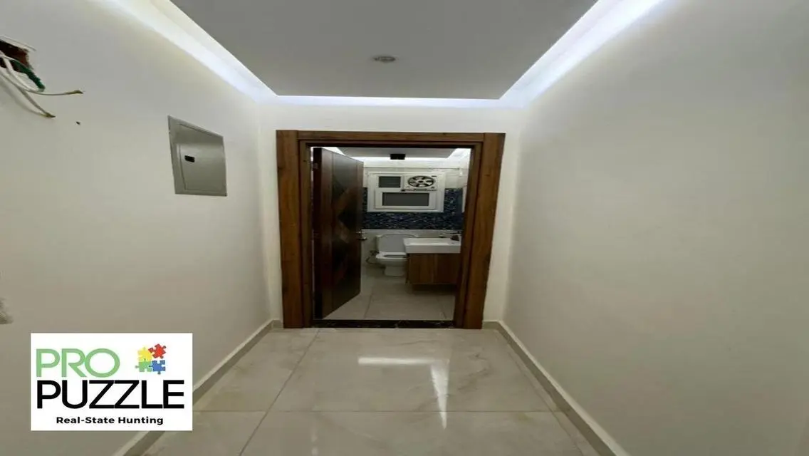 Apartment for Rent in The Square