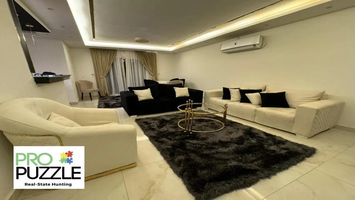Apartment for Rent in The Square
