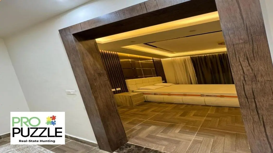 Apartment for Rent in The Square