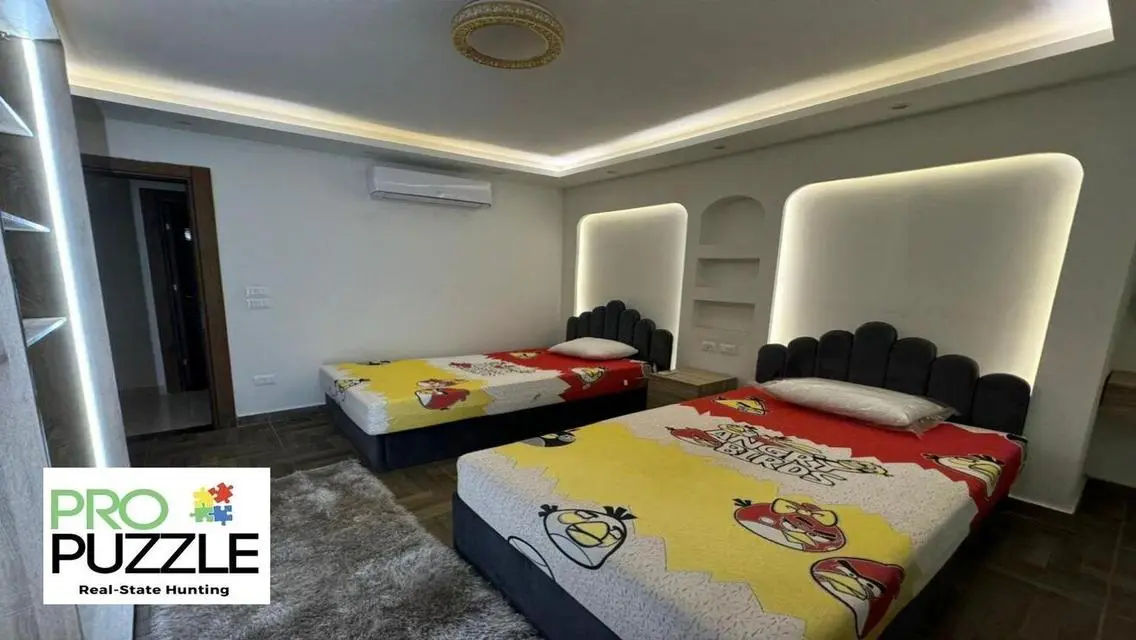 Apartment for Rent in The Square