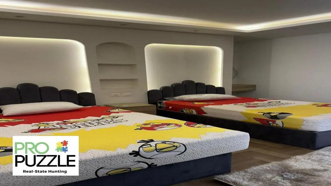 Apartment for Rent in The Square