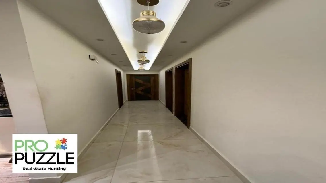 Apartment for Rent in The Square