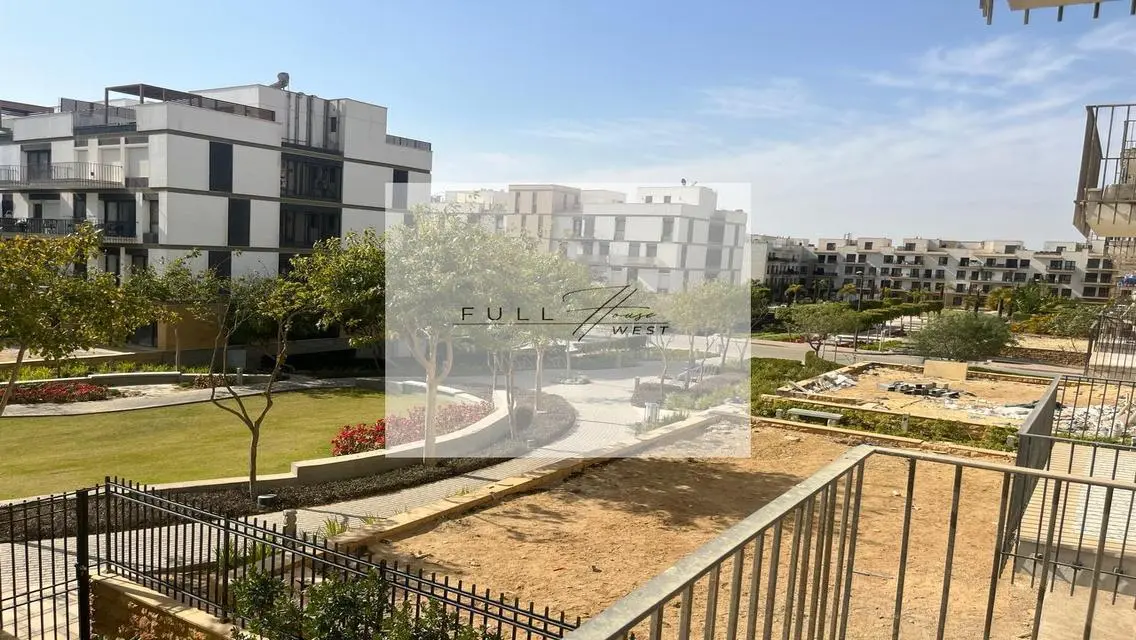 Apartment resale courtyard sodic semi finished