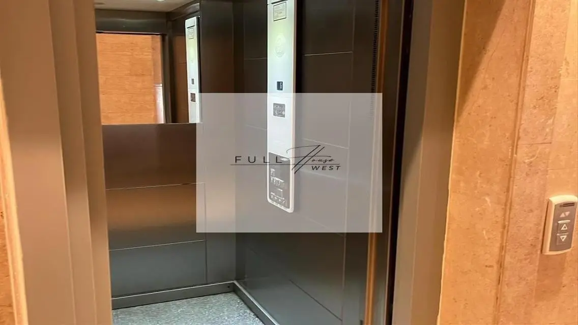 Apartment resale courtyard sodic semi finished