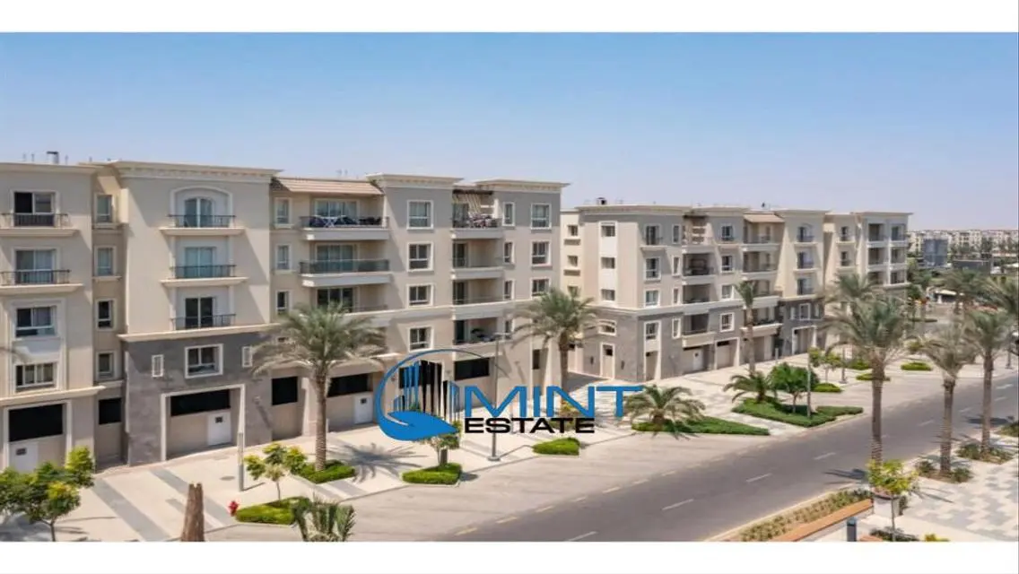 On Pool Apartment Prime Location In Mivida