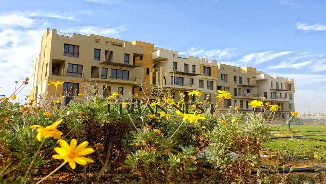 Apartment for sale in Eastown (Direct to the Club)