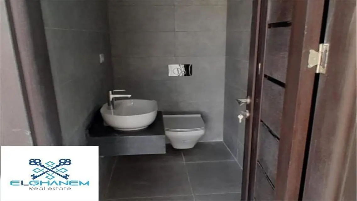 Townhouse Corner fully finished 268 m