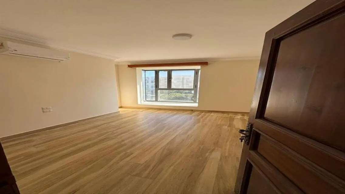 Semi Furnished Apartment With (Kitchen/ACs) Sodic