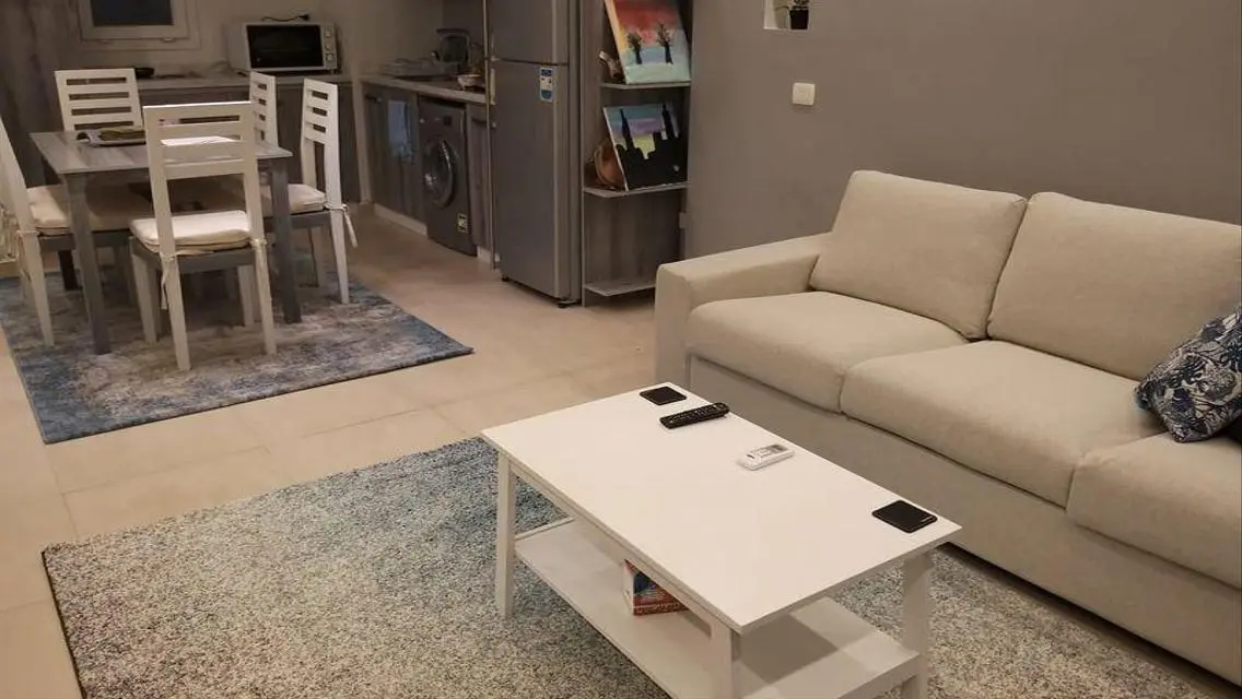 Chalet with sea view (furnished+ACs+electronics)