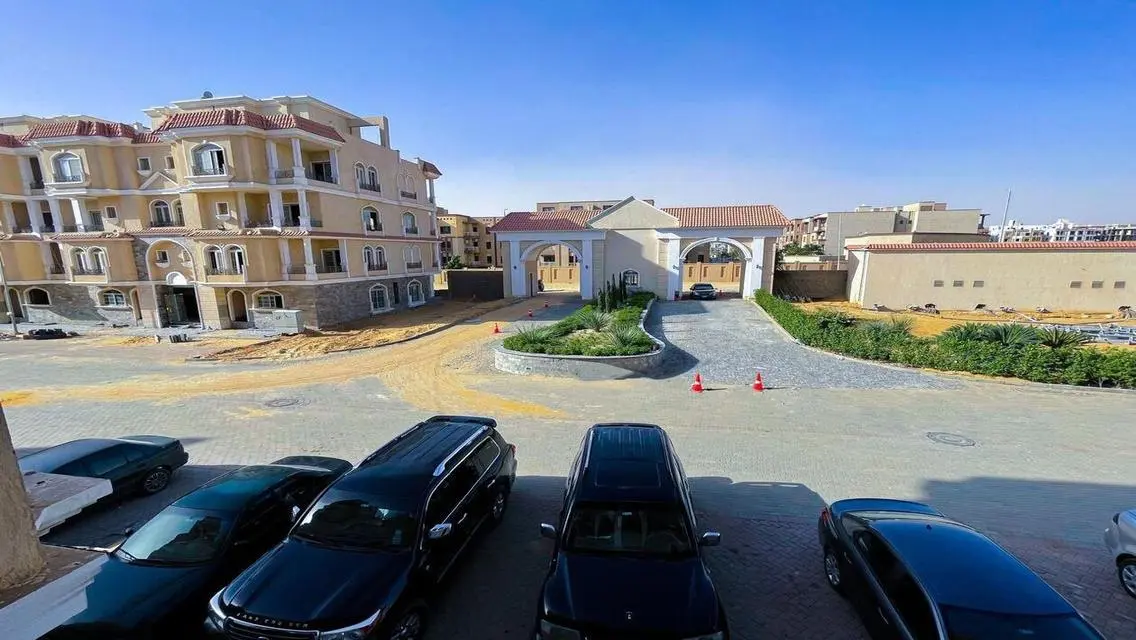 Apart immediate delivery behind Mall of Arabia 5yr