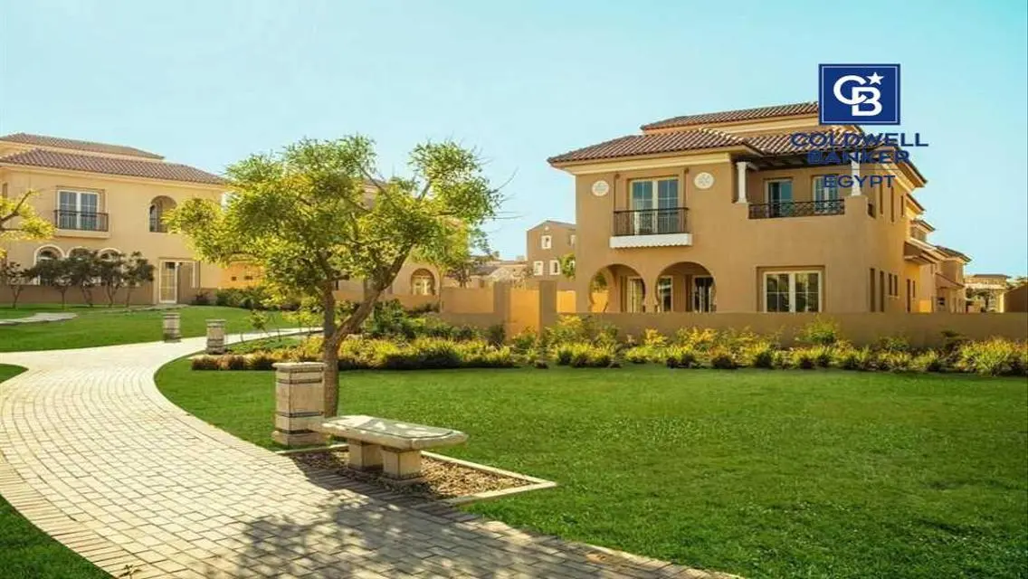CORNER Twinhouse Villa in Hyde Park Sixth Settleme