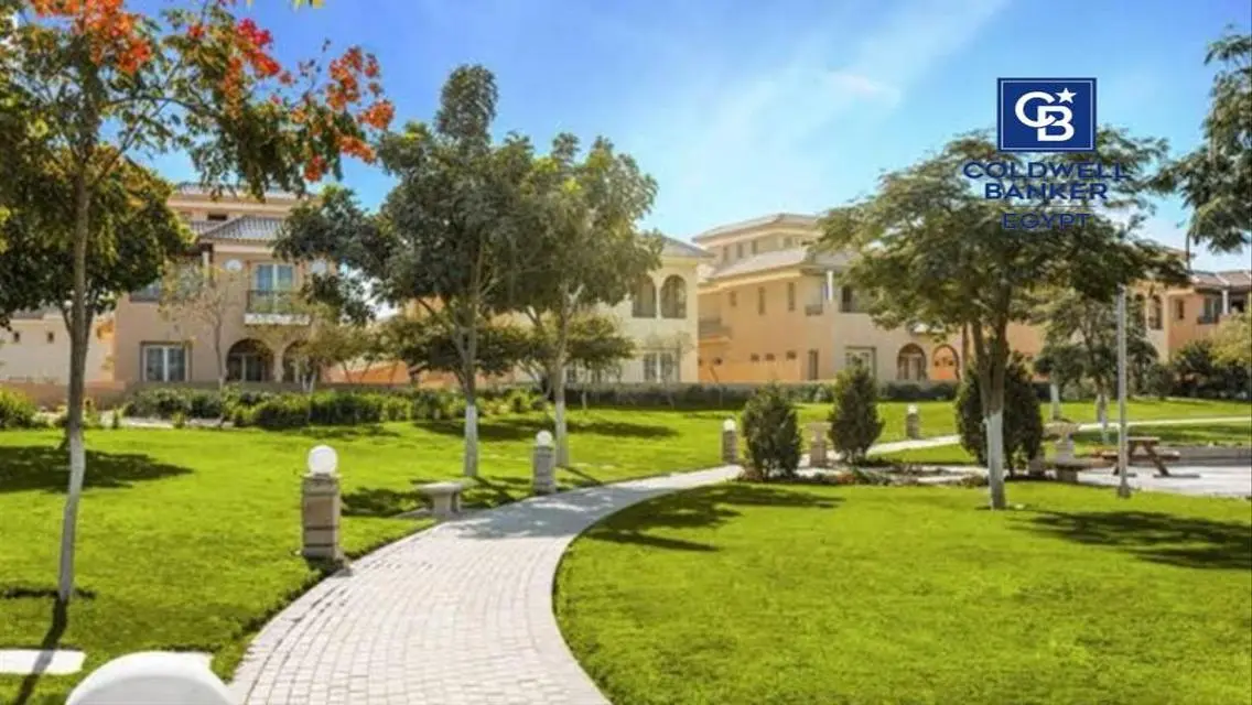 CORNER Twinhouse Villa in Hyde Park Sixth Settleme
