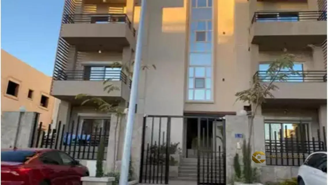 شقق للبيع في السياحيه الشماليه خلف مول العرب