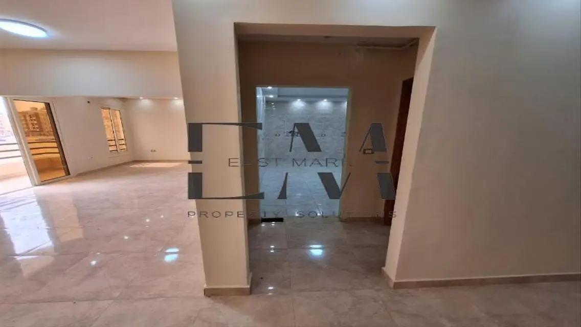 دوبلكس  للايجار السكني باللوتس الشمالية