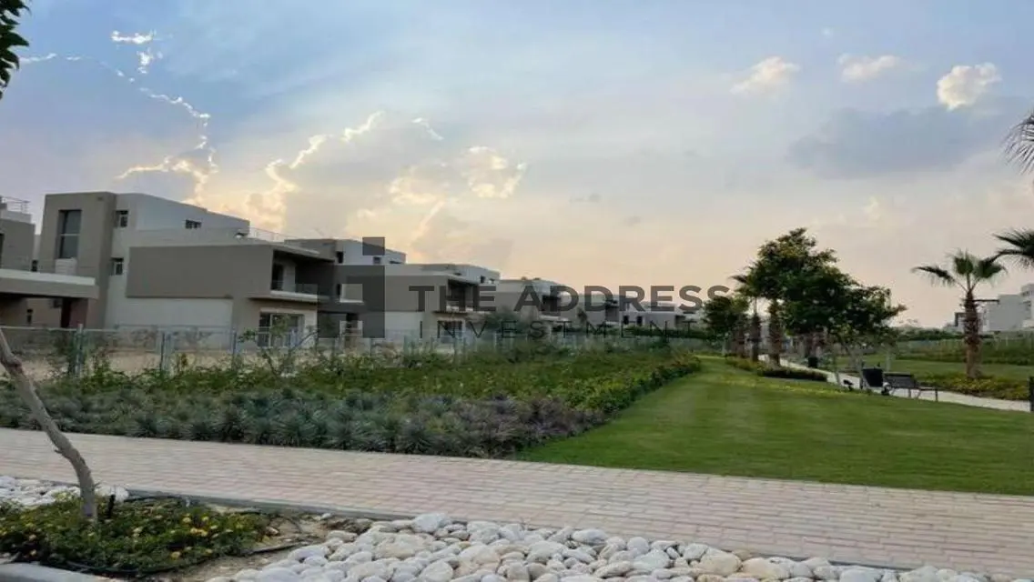 Own a townhouse immediately by the lowest price!