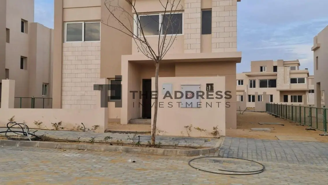 Own a townhouse immediately by the lowest price!