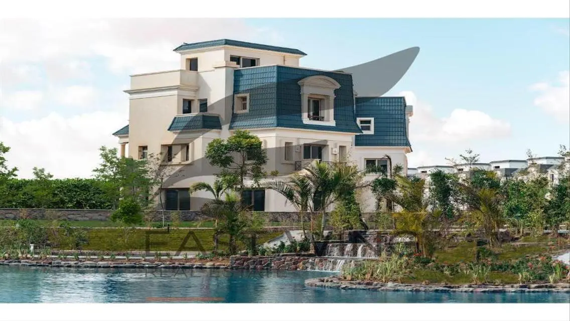 Luxurious Villa in the Heart of the City