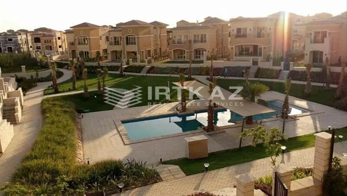 فيلا 375م بمقدم 5% واقساط تصل 7سنين اميز موقع