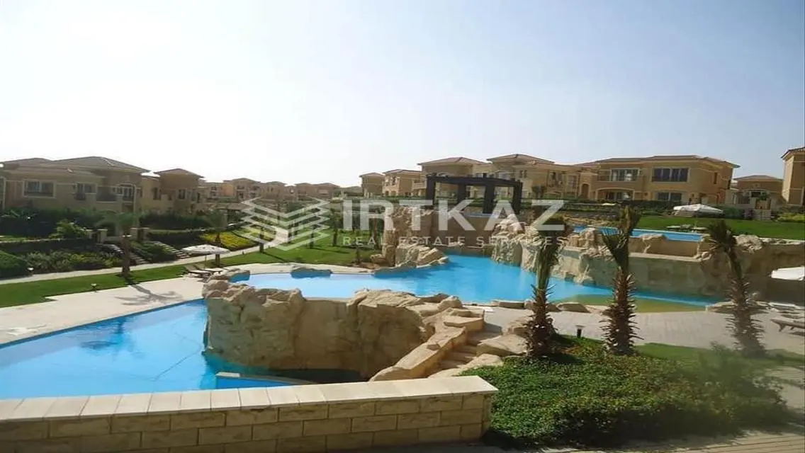 فيلا 375م بمقدم 5% واقساط تصل 7سنين اميز موقع