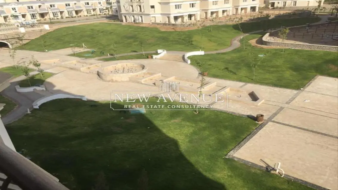 الشقة موقع مميزمتشطبه بالكامل مطبخ تكييفات