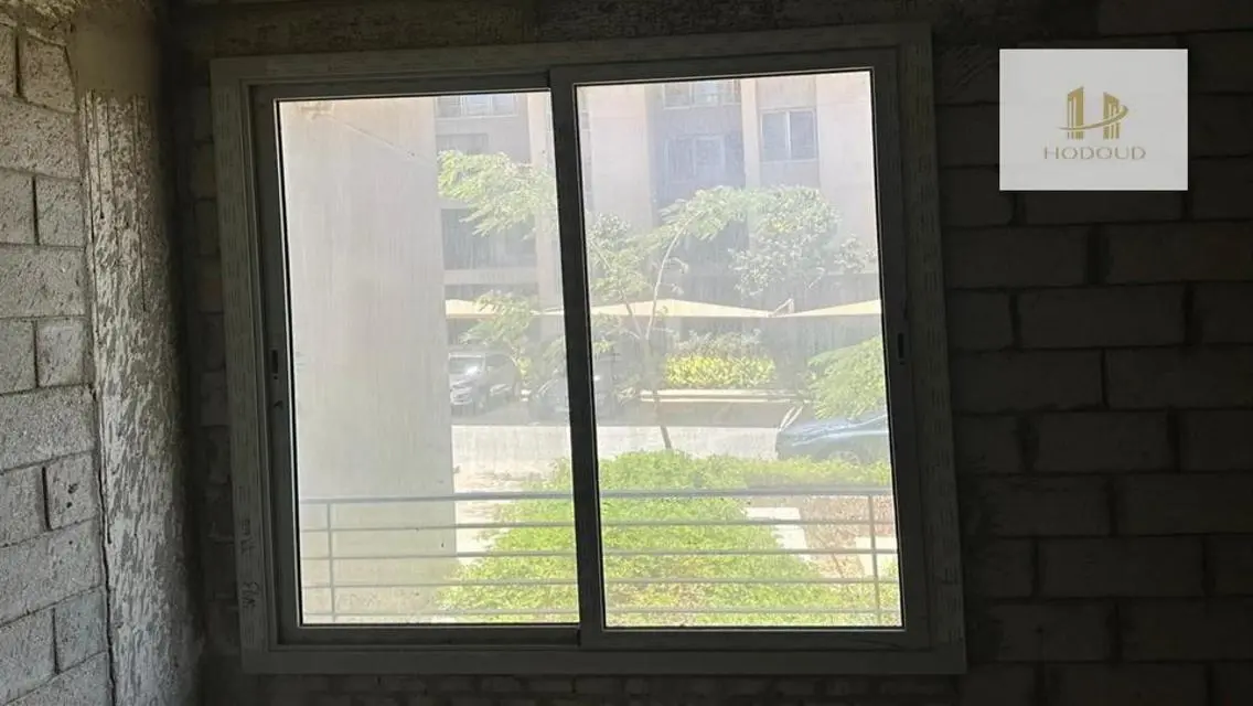 شقة بحديقة للبيع في فيلدج جاردن قطاميه