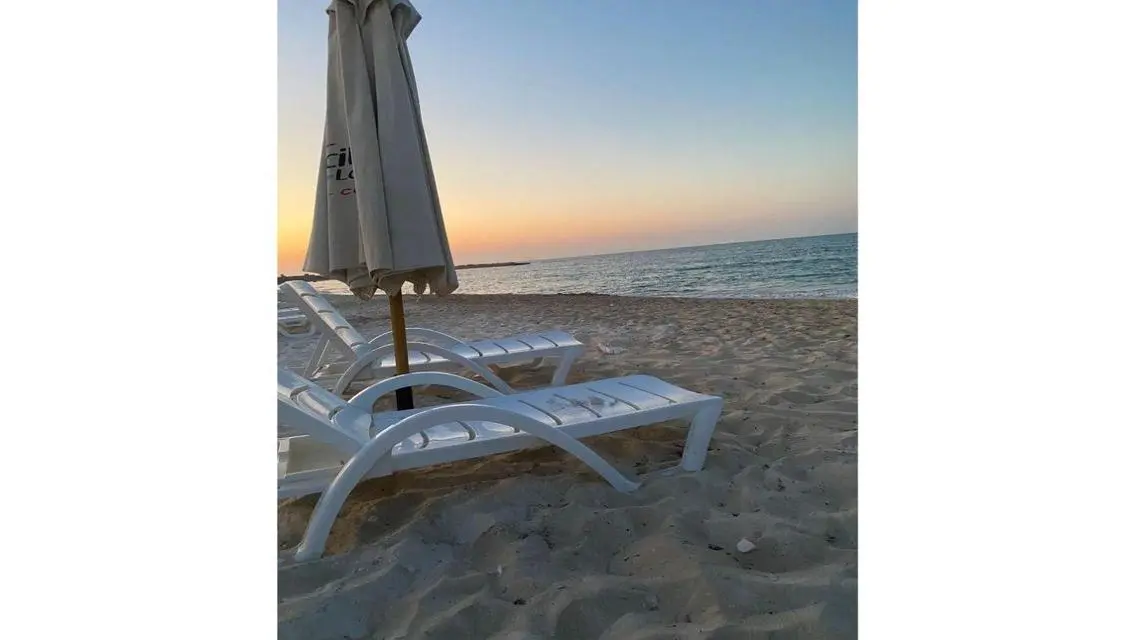 شاليه للبيع علي البحر مباشر