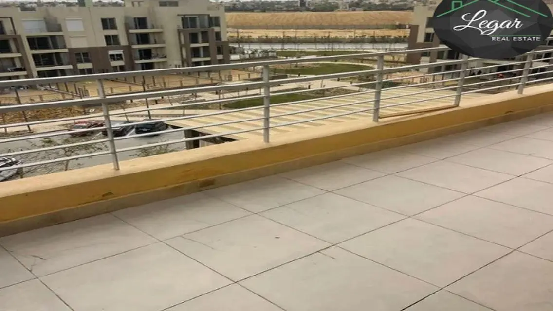 للايجار استوديو بروف في بالم باركس س مغري