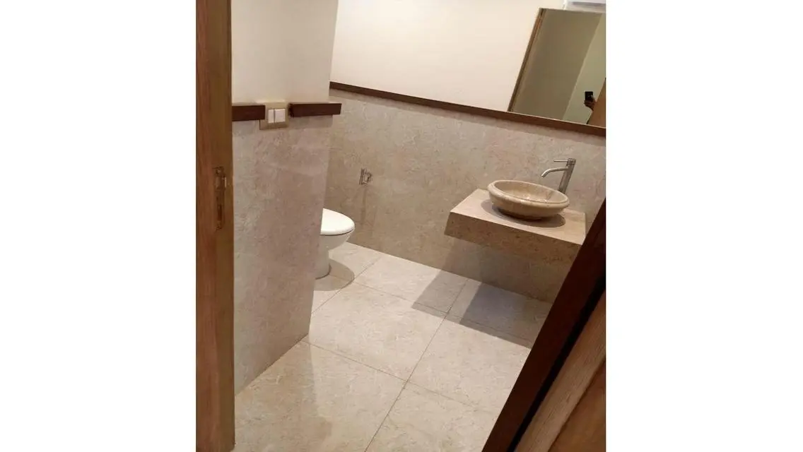 Upper duplex (second + third) at a special price