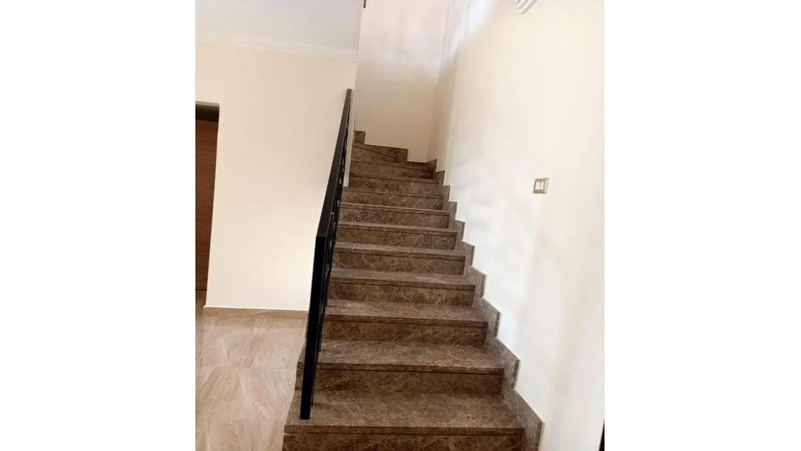 Upper duplex (second + third) at a special price
