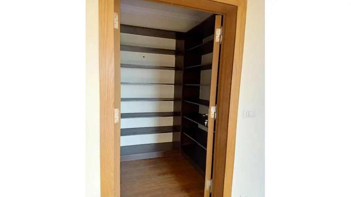 Upper duplex (second + third) at a special price
