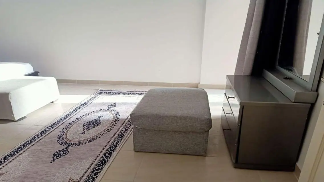 Apartment in Al Rehab 90m for rent furnished