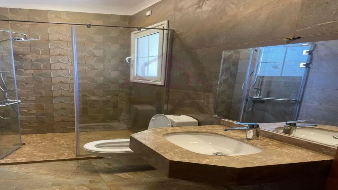 Apartment for rent in Regents Park, super deluxe